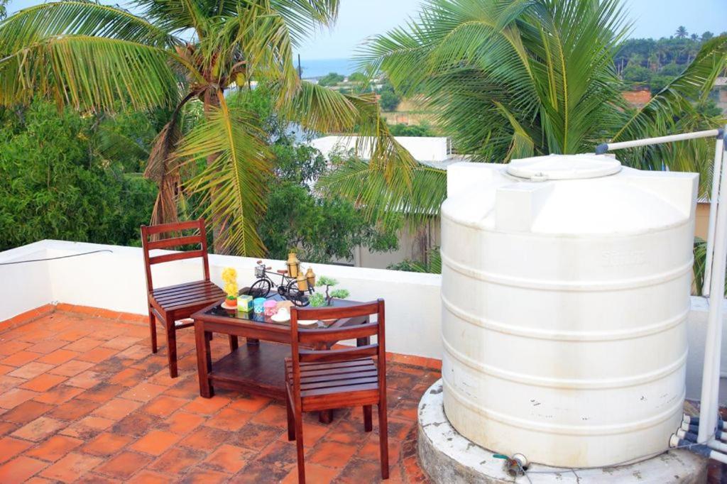 Mp Villa - Lovely Furnished Appartment Puducherry Exterior foto