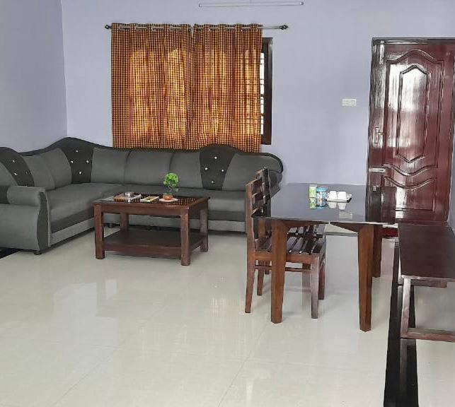 Mp Villa - Lovely Furnished Appartment Puducherry Exterior foto